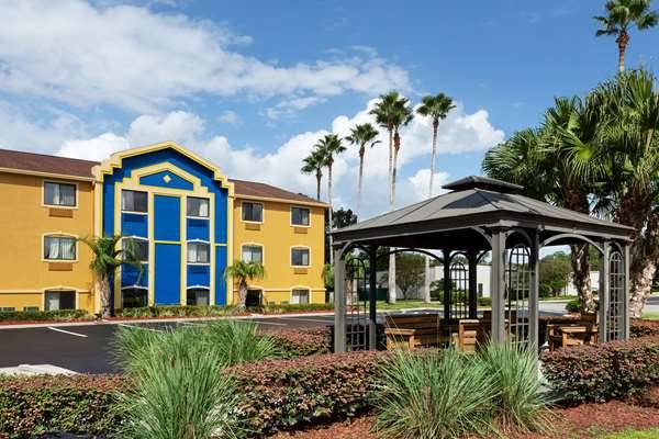 Days Inn by Wyndham Orange Park/Jacksonville | 4280 Eldridge Loop, Orange Park, FL 32073, USA | Phone: (904) 385-5582