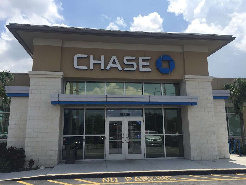 Chase Bank | 18255 NW 57th Ave, Miami Gardens, FL 33055, USA | Phone: (305) 914-3821