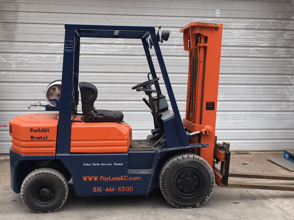 forklift Kansas City and Pallet Rack | 8600 E 23rd St, Kansas City, MO 64129 | Phone: (816) 241-7799