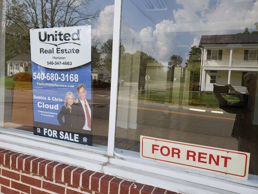 MAIN STREET DELI | 6969-58-0236, Marshall, VA 20115, USA