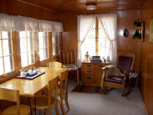 Little Brown Cabin | 1855 CO-66, Estes Park, CO 80517, USA | Phone: (970) 586-8166