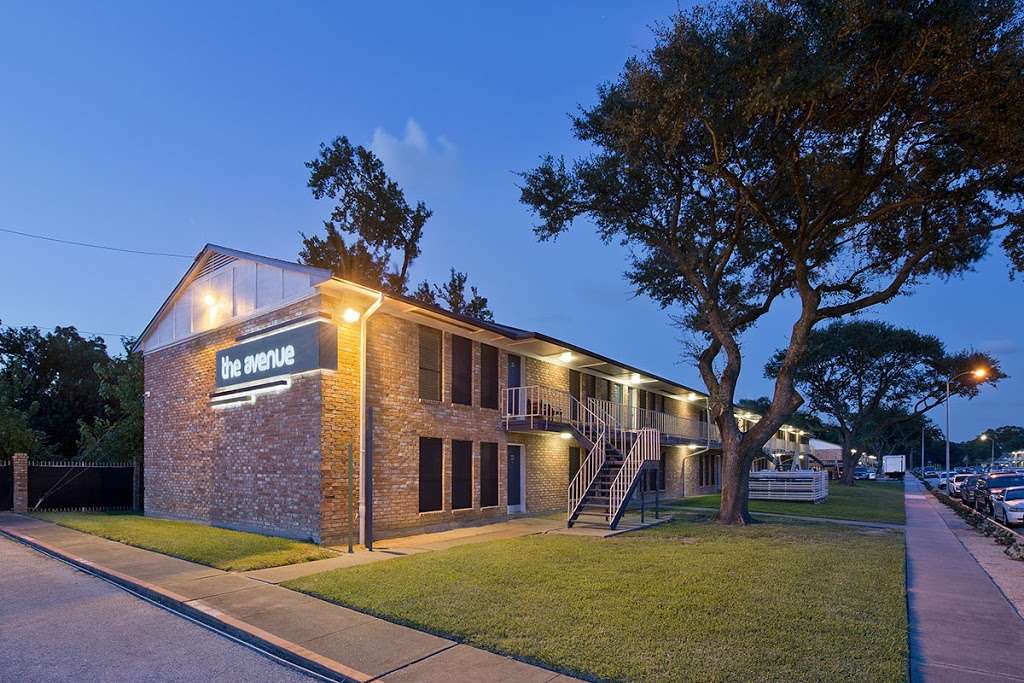 The Avenue Apartments | 5050 Yale St, Houston, TX 77018, USA | Phone: (713) 884-8740