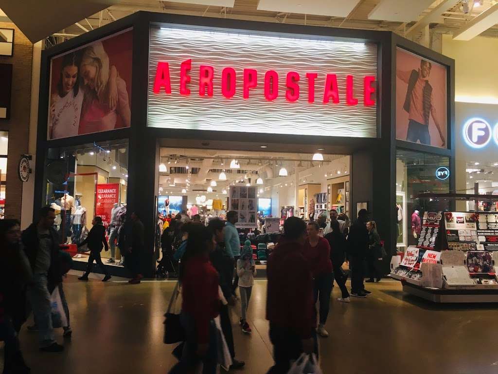 Aéropostale | 3000 Grapevine Mills Pkwy, Grapevine, TX 76051, USA | Phone: (214) 513-2000