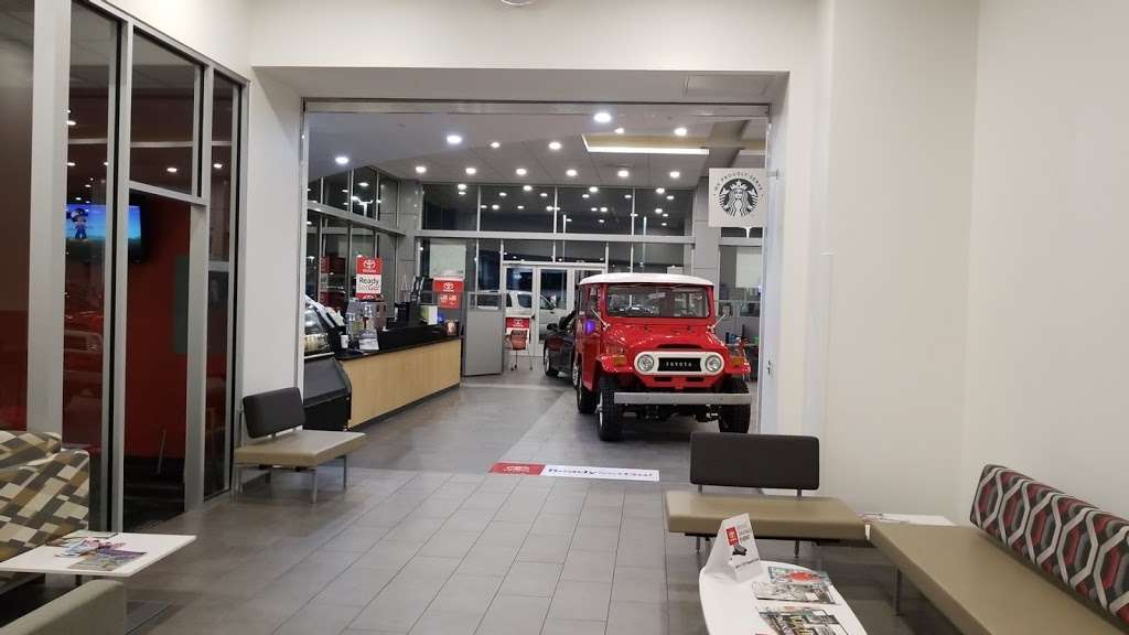 Starbucks at Koch 33 Toyota | Easton, PA 18045, USA | Phone: (610) 810-1229