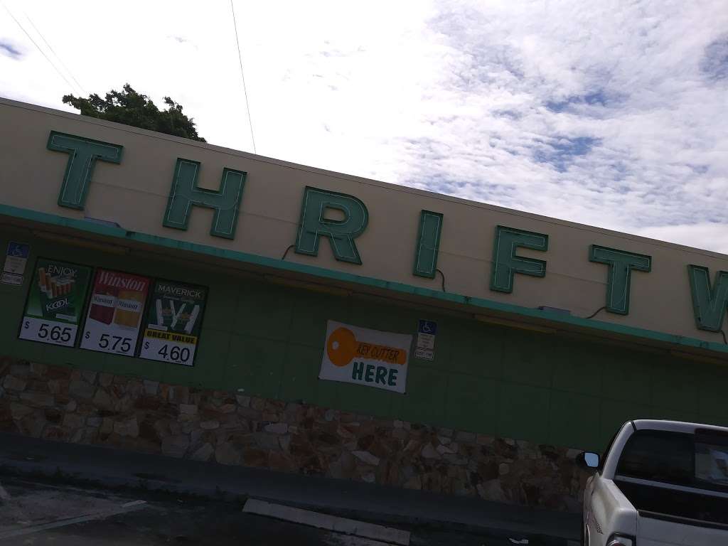 Thriftway Supermarket | 200 Rardin Ave, Pahokee, FL 33476, USA | Phone: (561) 924-0094