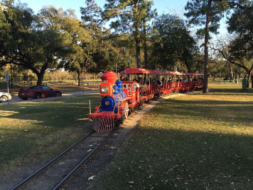 Hermann Park Railroad | 6102 Hermann Park Dr, Houston, TX 77030, USA | Phone: (713) 524-5876