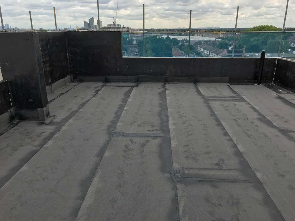 Water-tight solutions roofing contractors | 51 High St, Stock, Ingatestone CM4 9BN, UK | Phone: 07720 319588