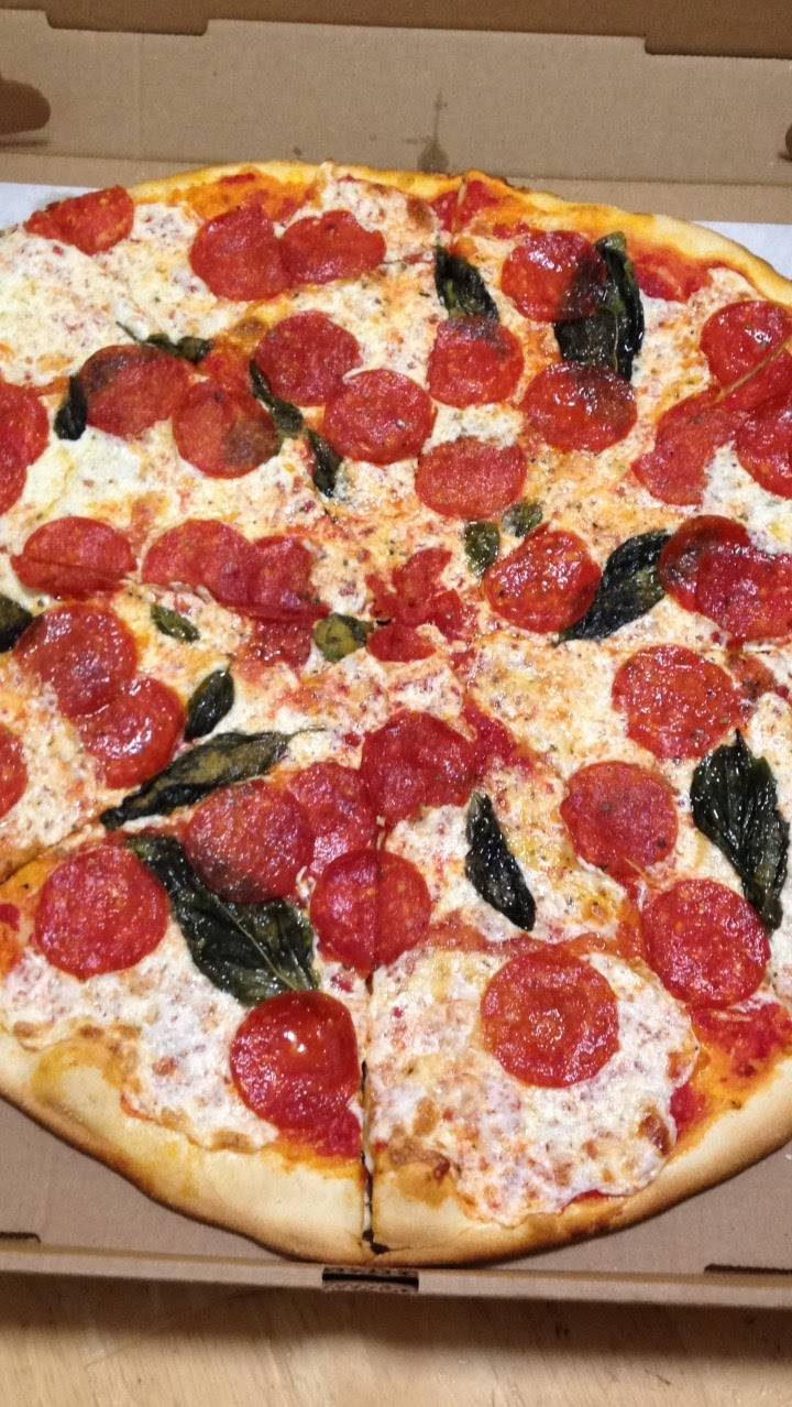 Bobs Thin Crust Pizza | 83 Old Tappan Rd, Tappan, NY 10983, USA | Phone: (845) 398-2618