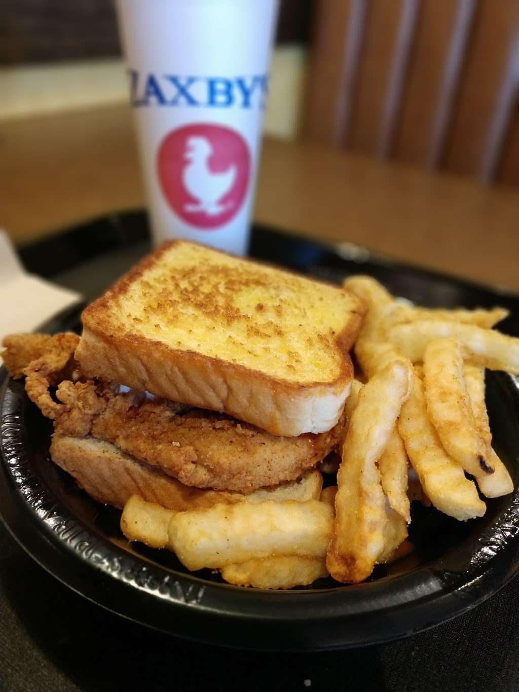 Zaxbys Chicken Fingers & Buffalo Wings | 28030 US-290, Cypress, TX 77433, USA | Phone: (832) 653-5227