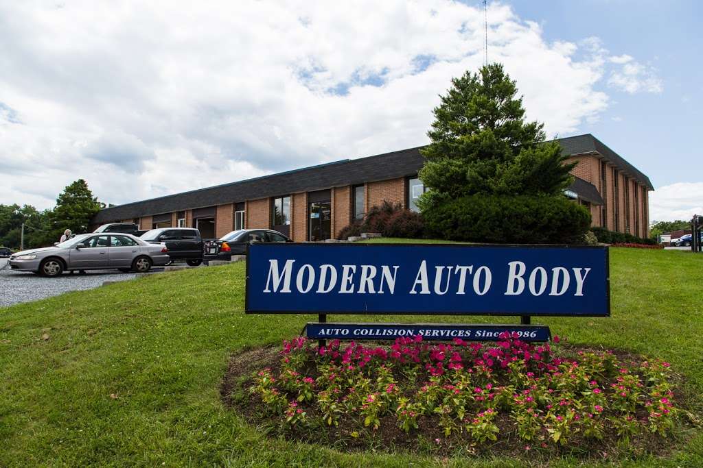 Modern Auto Body | 8031 Reichs Ford Rd, Frederick, MD 21704, USA | Phone: (301) 663-6799