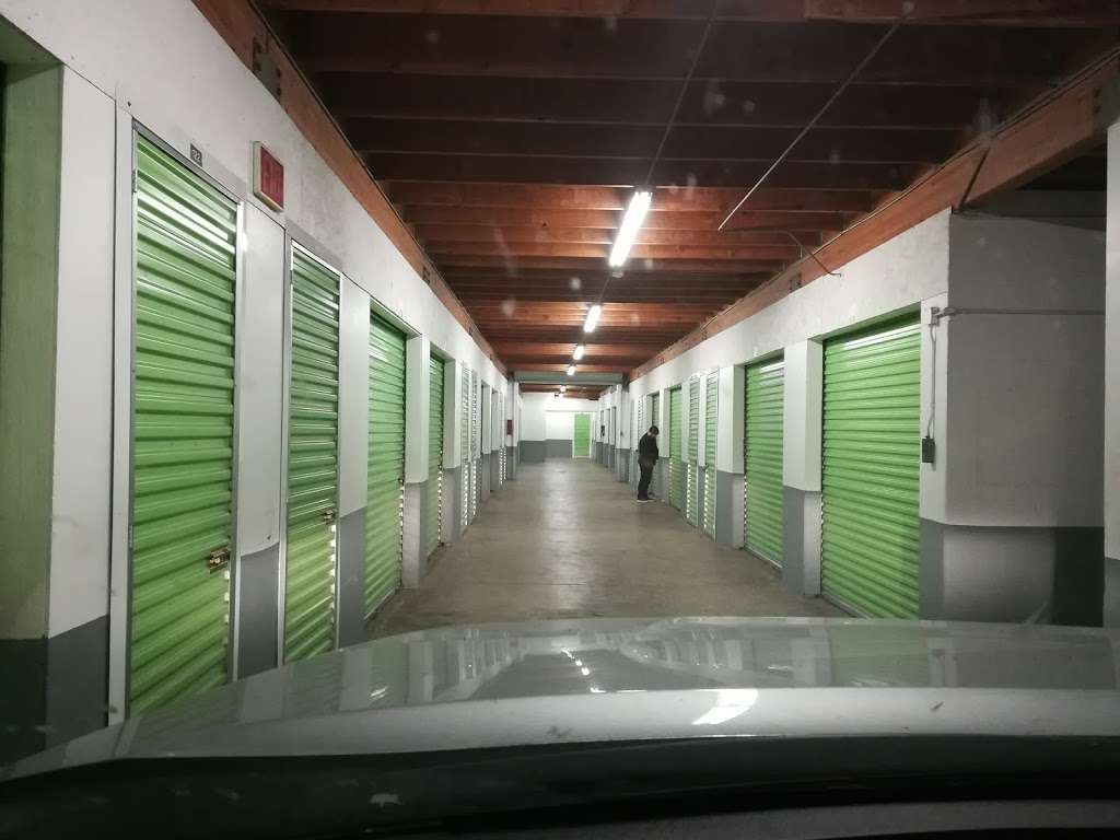 Extra Space Storage | 525 W 20th St, National City, CA 91950 | Phone: (619) 477-1535