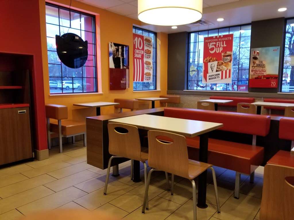 KFC | 716 Adams Ave, Philadelphia, PA 19124, USA | Phone: (215) 533-1110