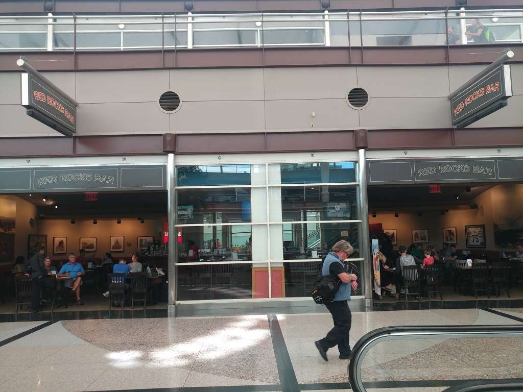 Red Rocks Bar & BBQ | 8500 Peña Blvd, Denver, CO 80249, USA | Phone: (303) 342-7176