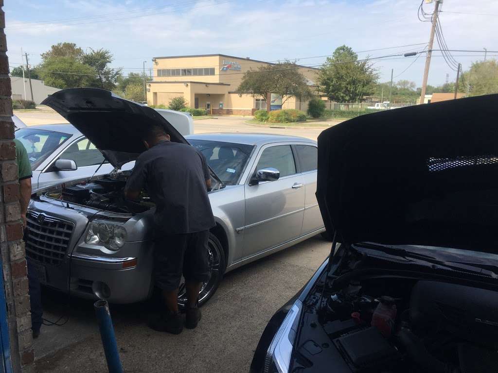 Rubens Auto Repair & AC Service | 906 Aldine Bender Rd, Houston, TX 77032, USA | Phone: (832) 607-0968