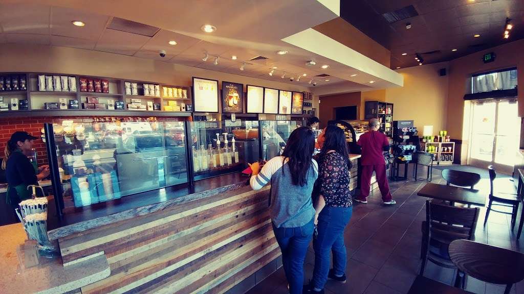 Starbucks | 10925 Atlantic Ave, Lynwood, CA 90262, USA | Phone: (310) 764-4969