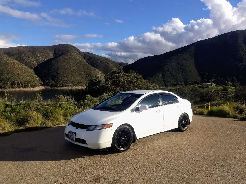 Lake Hodges Dam Trailhead | 9453 Del Dios Rd #8917, Escondido, CA 92029, USA