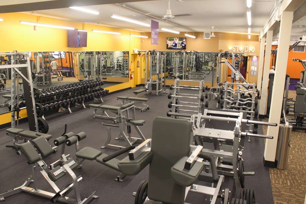 Anytime Fitness | 1452 Broncos Hwy, Burrillville, RI 02830, USA | Phone: (401) 371-2877