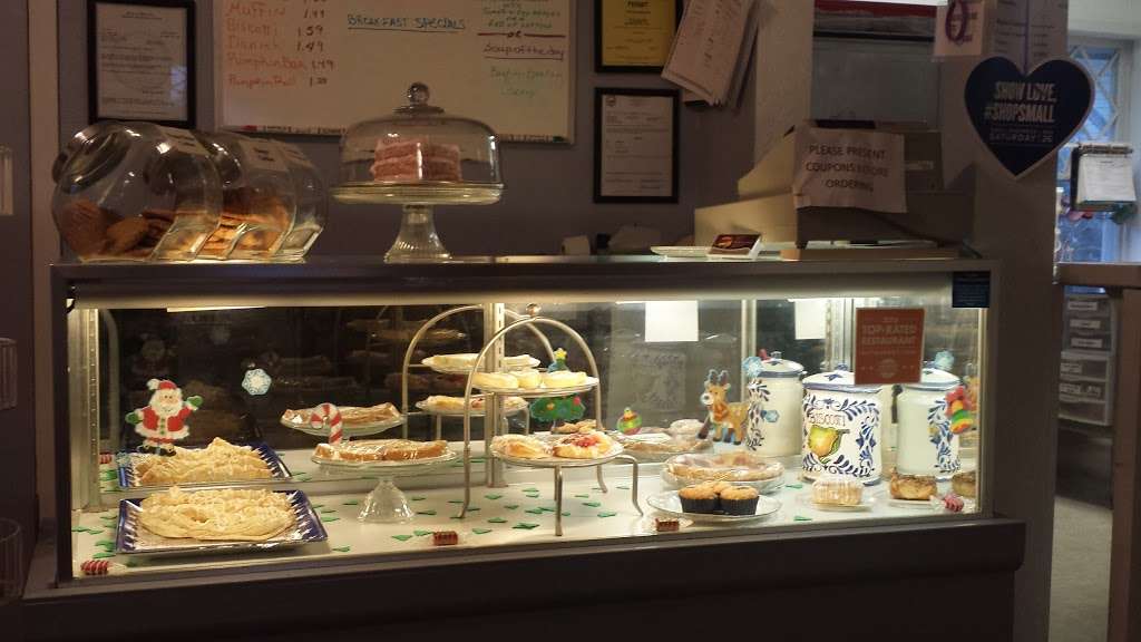 Home Sweet Home Bakery & Cafe | 11109 E Winner Rd, Independence, MO 64052 | Phone: (816) 886-1359