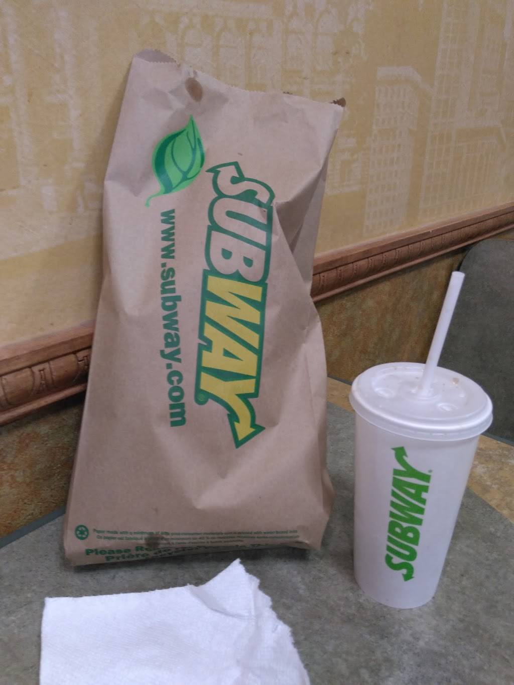 Subway | 2436 County Hwy 10 Suite 100, Mounds View, MN 55112, USA | Phone: (763) 785-2836