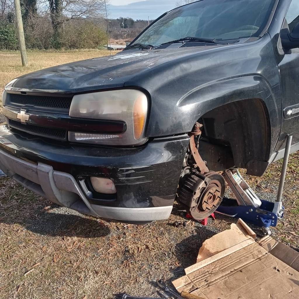 Fosters Mobile Mechanic Service | 2724 McCollem Ln, Kernersville, NC 27284, USA | Phone: (336) 920-1575