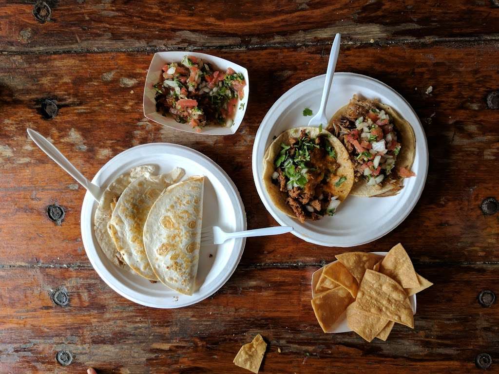 El Gran Amigo Taqueria | 2448 Cabrillo Hwy, Moss Beach, CA 94038, USA | Phone: (650) 728-3815