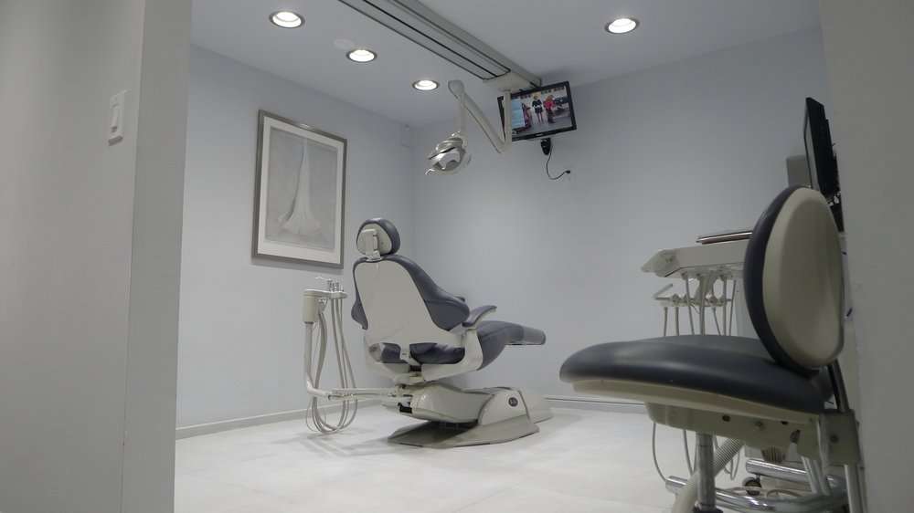 May Dental | 25864 Tournament Rd F, Santa Clarita, CA 91355, USA | Phone: (661) 291-6500