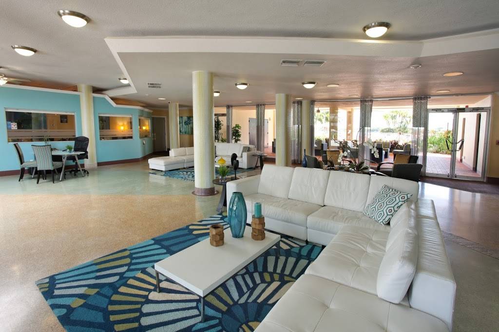 Waters Pointe Apartments | 1885 Shore Dr S, South Pasadena, FL 33707, USA | Phone: (727) 361-2599