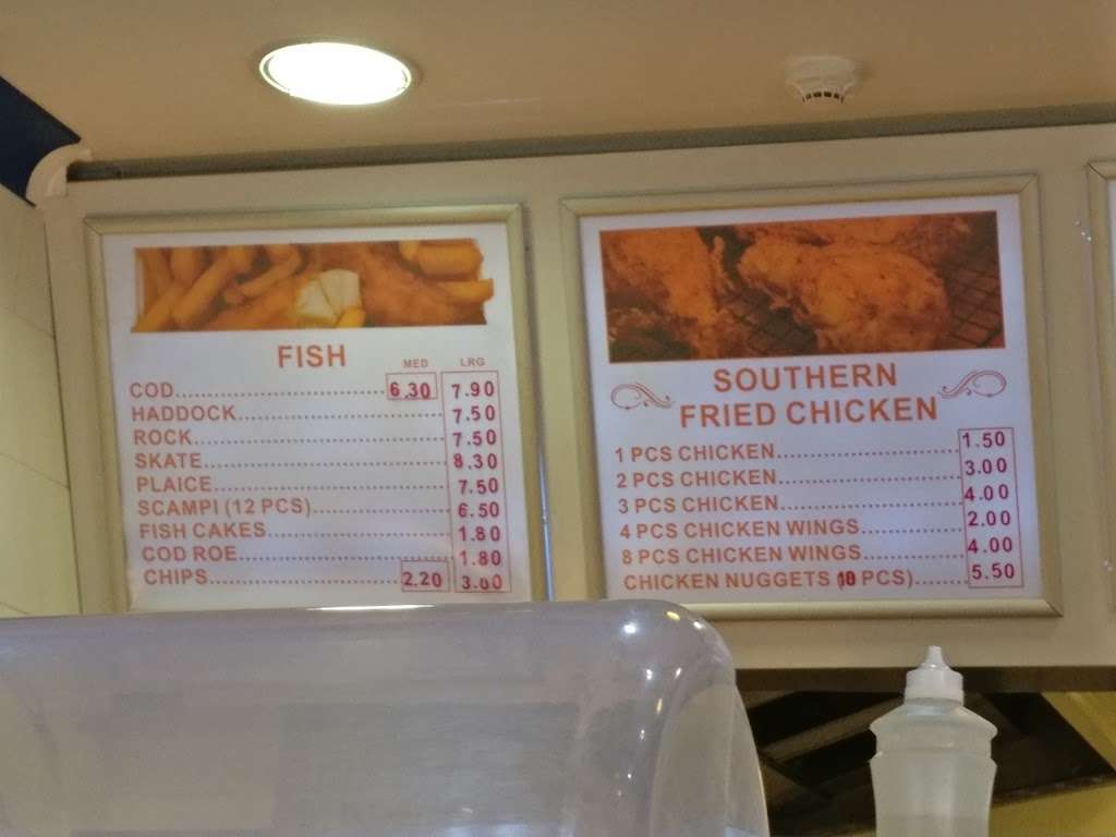 Chislehurst Fish Bar | 107 High St, Chislehurst BR7 5AG, UK | Phone: 020 8467 1022