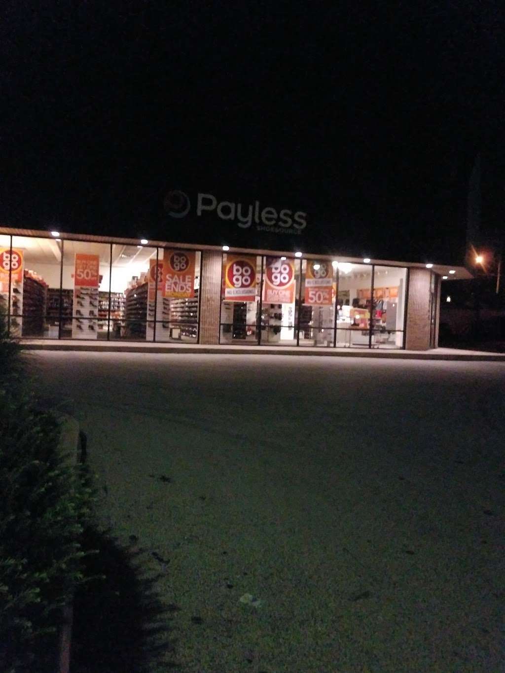 payless brookhaven