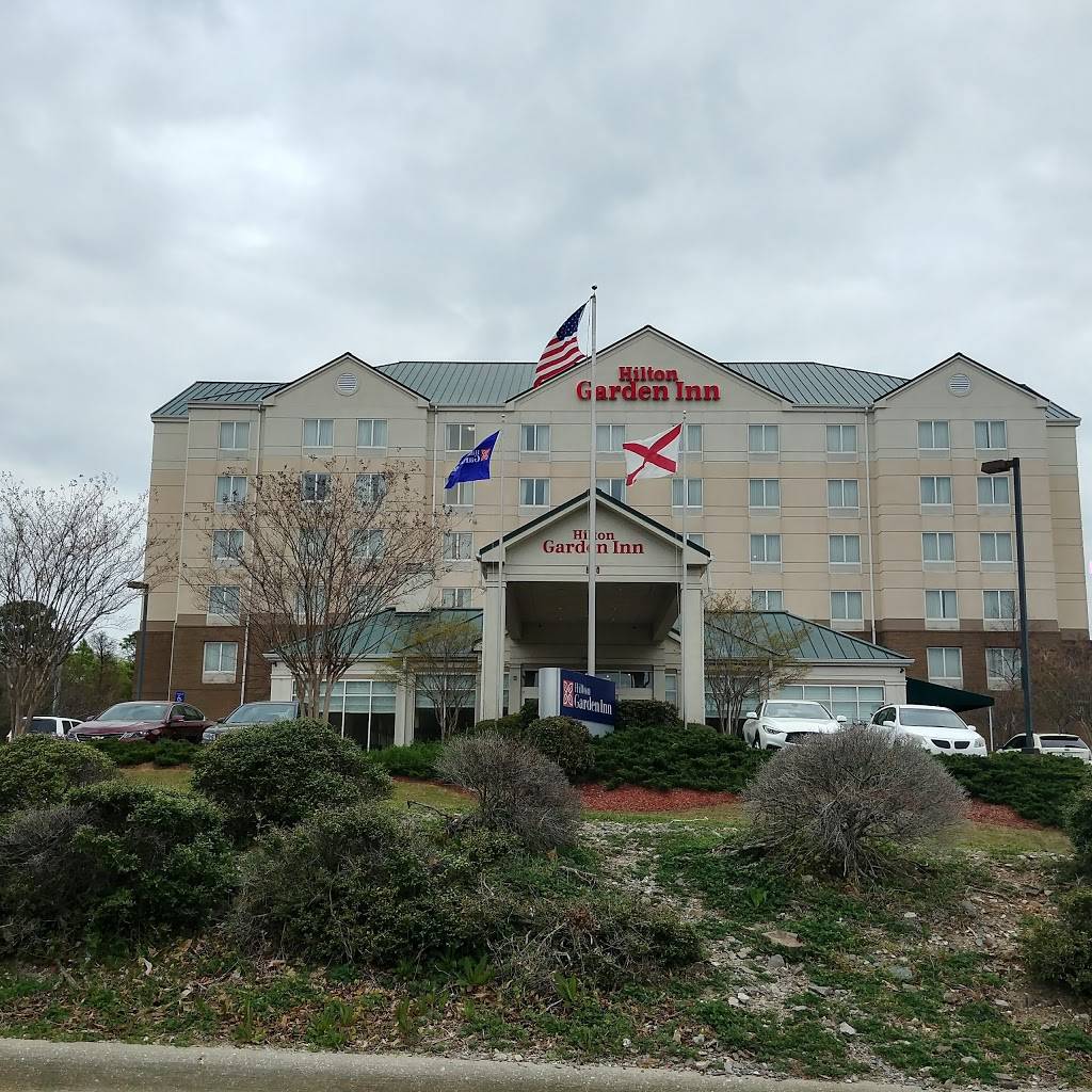 Hilton Garden Inn Birmingham/Lakeshore Drive | 520 Wildwood Cir N Drive, Birmingham, AL 35209, USA | Phone: (205) 314-0274