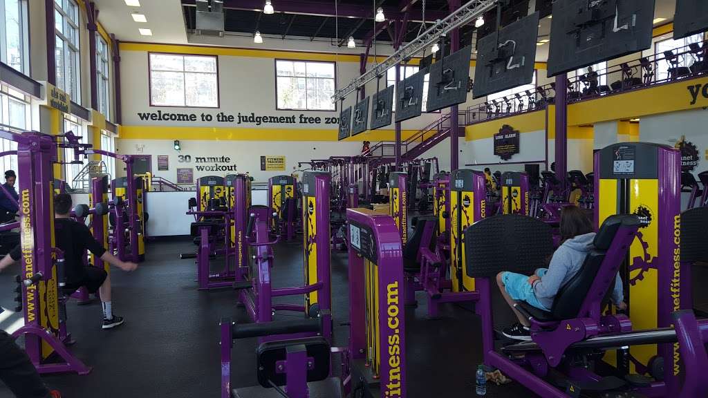 Planet Fitness | 830 N Lansdowne Ave, Drexel Hill, PA 19026 | Phone: (484) 461-1229