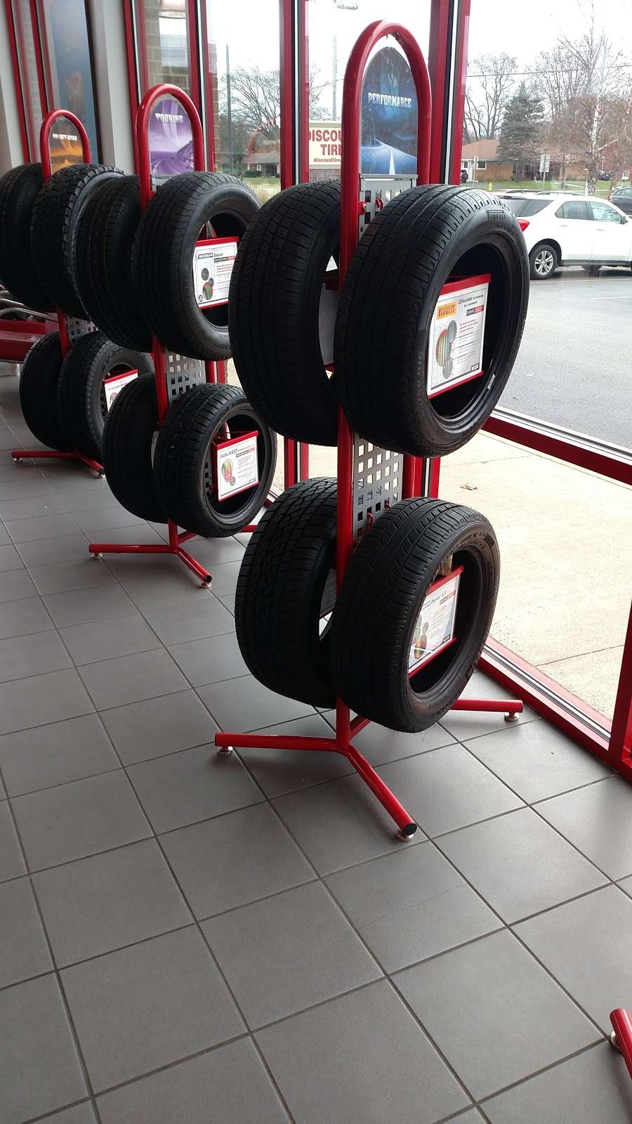 Discount Tire | 1111 Spring City Dr, Waukesha, WI 53186, USA | Phone: (262) 506-3232