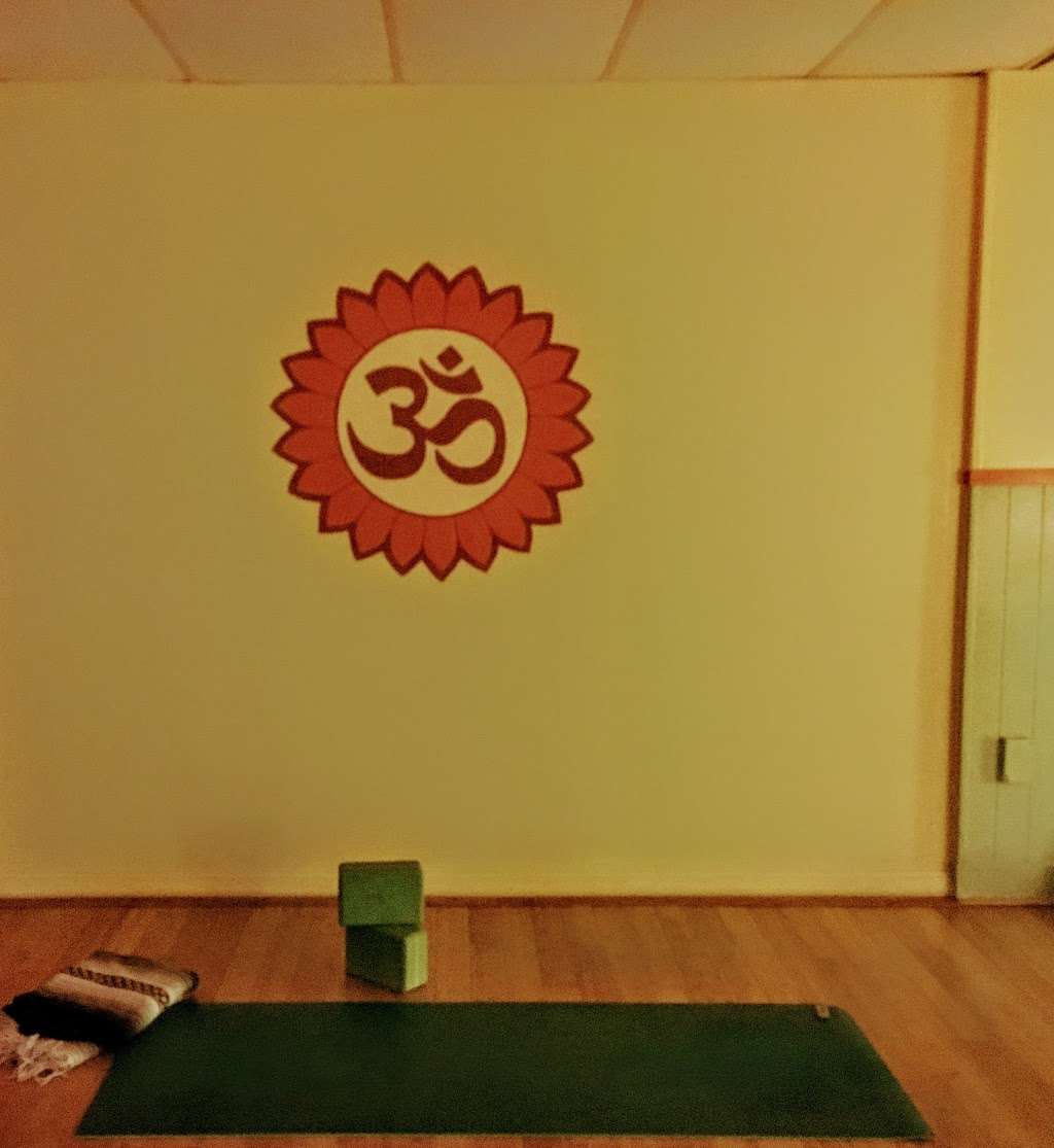 Green Tea Yoga | 10 Colonial Rd #7, Salem, MA 01970 | Phone: (978) 740-9749