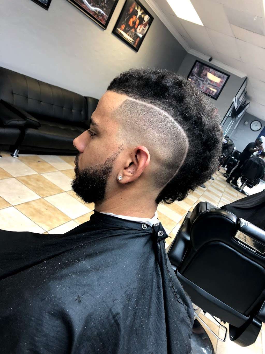 Celebrity Cuts & Styles Barbershop | 1442 N state rd 7 (inside trizek village plaza next to dominos, Margate, FL 33063 | Phone: (954) 971-7177