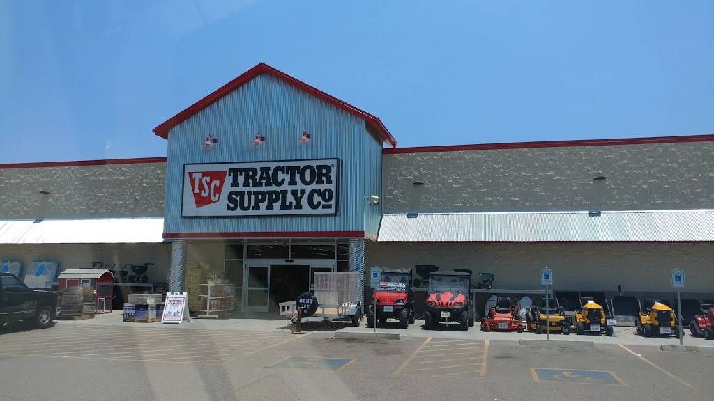 Tractor Supply Co. | 789 N 99th Ave, Tolleson, AZ 85353, USA | Phone: (623) 478-5439