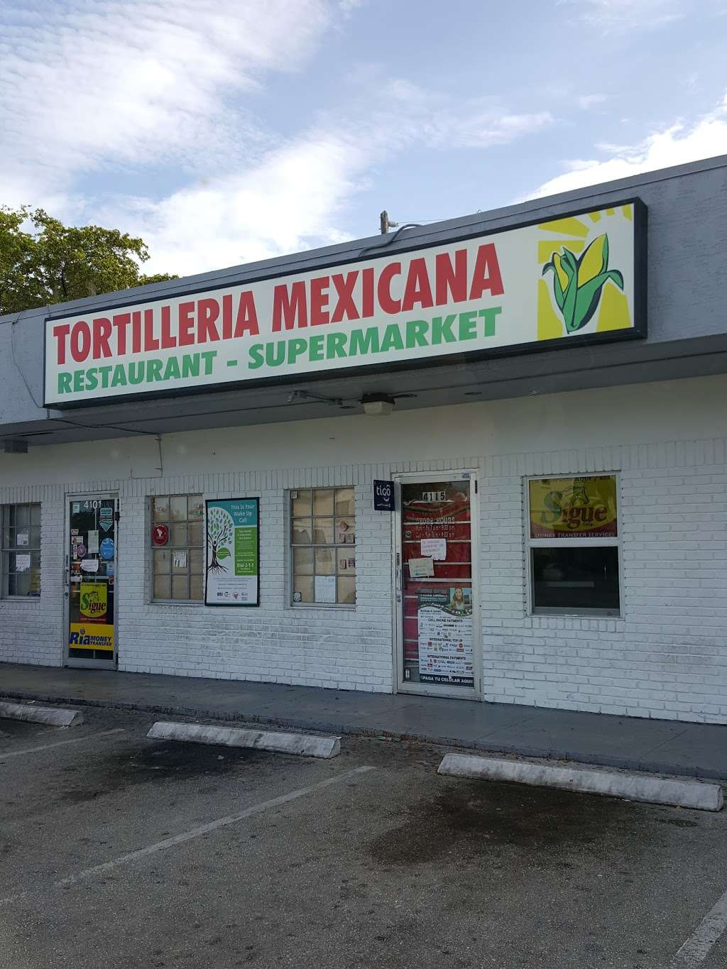 Tortilleria Mexicana | 4115 N Dixie Hwy, Oakland Park, FL 33334, USA | Phone: (954) 563-2503