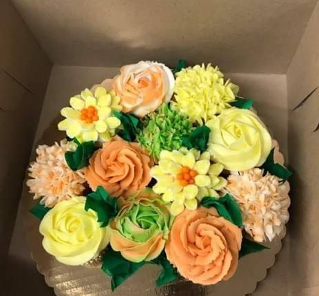 The Sweetest Rose Cupcake Company | 88 Clinton St, Delaware City, DE 19706, USA | Phone: (302) 838-7673