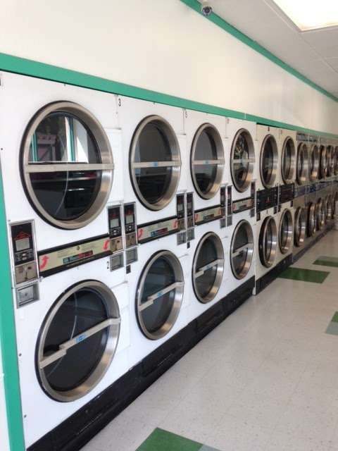 Daves Laundromat | 235 E Middlefield Rd, Mountain View, CA 94043, USA