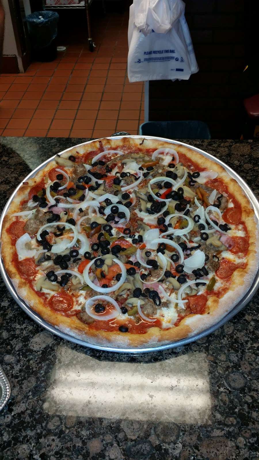 La Romas Pizza | 97 Concord Commons Pl SW, Concord, NC 28027 | Phone: (704) 786-0330