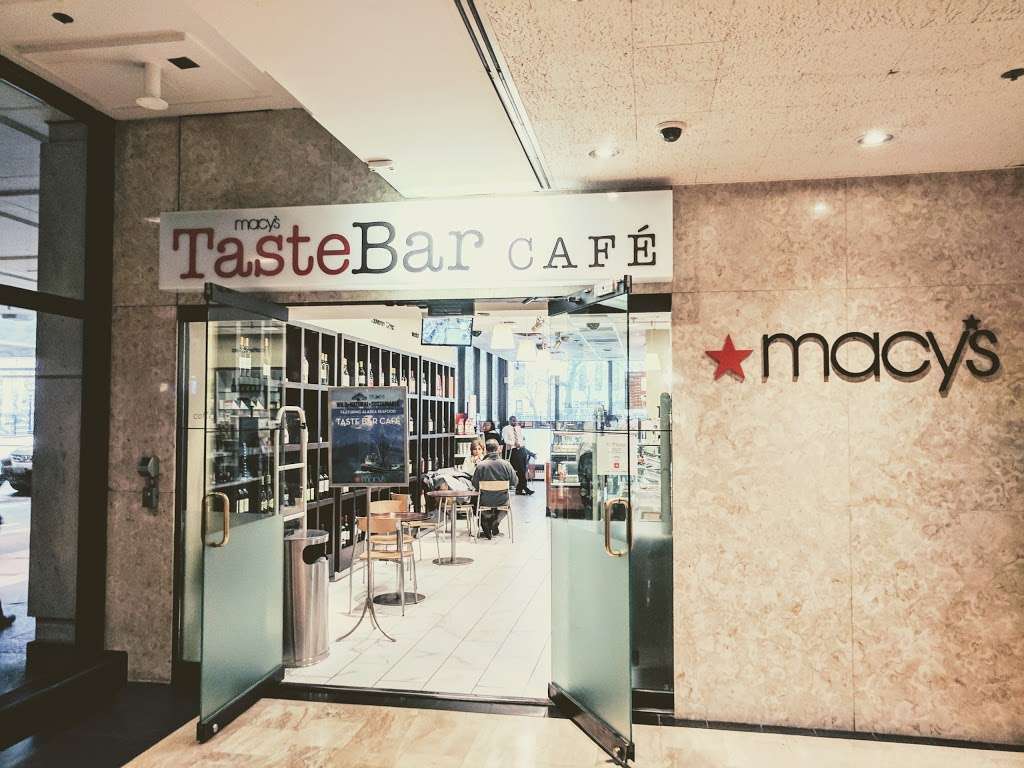 Macys Taste Bar | 835 N Michigan Ave, Chicago, IL 60611, USA | Phone: (312) 335-7700