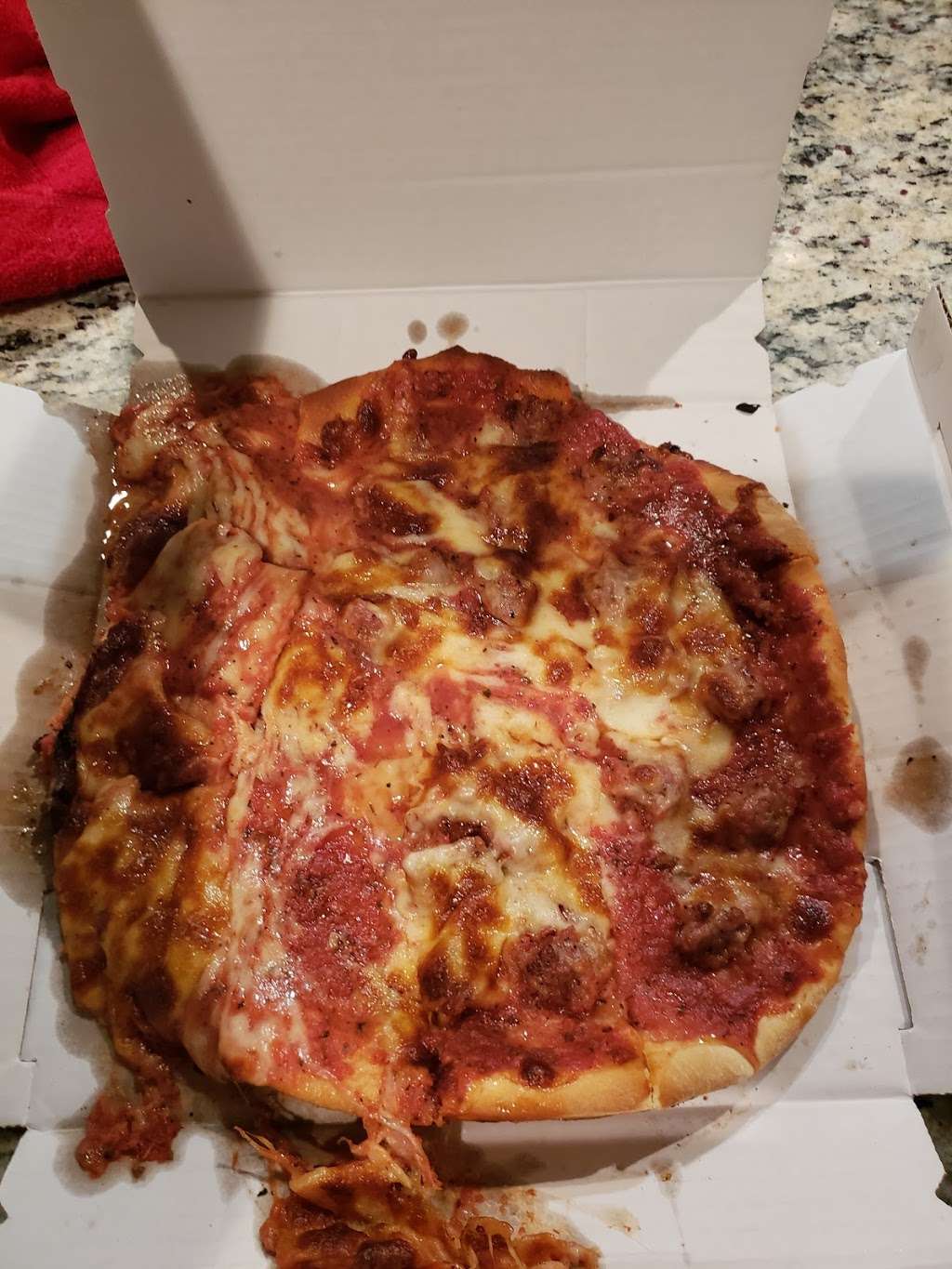 Arnies Pizza | 85 W 147th St, Harvey, IL 60426, USA | Phone: (708) 331-8000