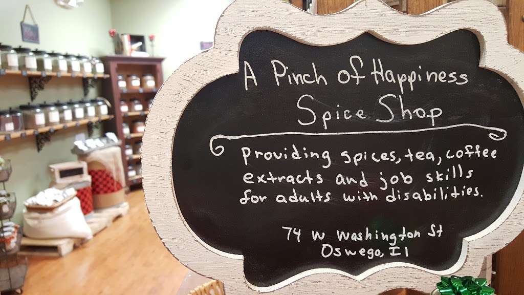 A Pinch Of Happiness Spice Shop | 74 W Washington St, Oswego, IL 60543, USA | Phone: (630) 806-4990