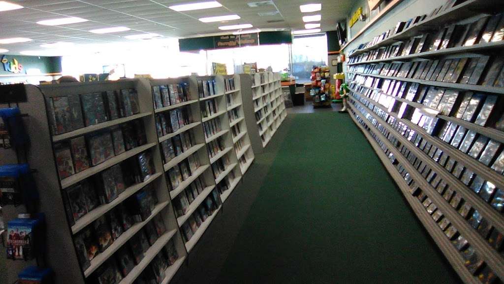 Family Video | 1407 E Main St, Lincolnton, NC 28092, USA | Phone: (704) 735-6214