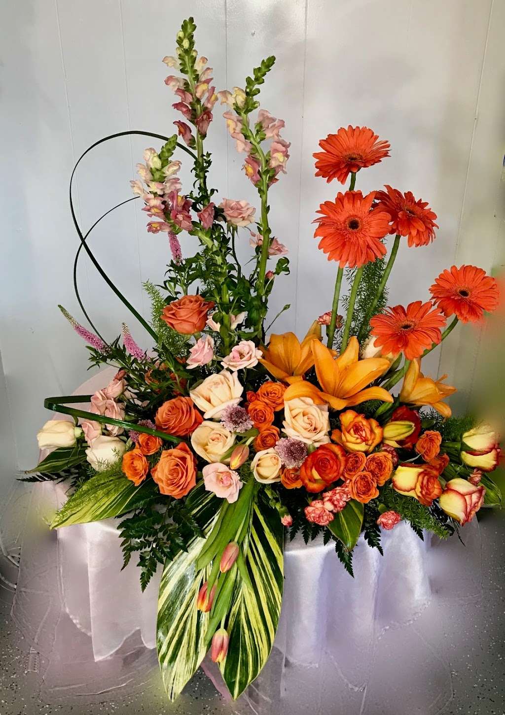 Flamingo Floral Creations | 229 2nd St, Holly Hill, FL 32117, USA | Phone: (386) 281-3225