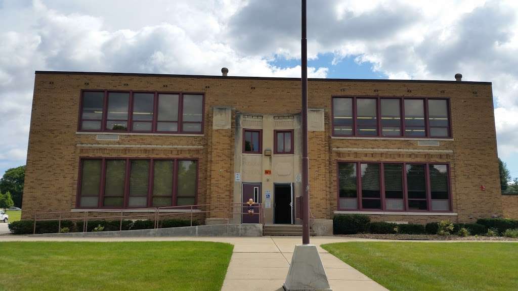 Parkway School | West Allis, WI 53227, USA | Phone: (414) 604-3000