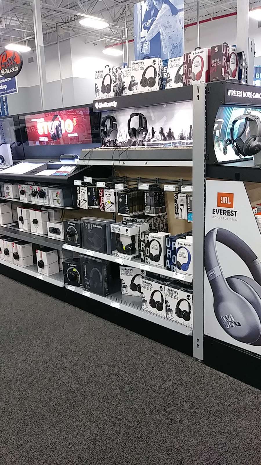 Best Buy | 3105 E Main St, Mohegan Lake, NY 10547 | Phone: (914) 528-3807