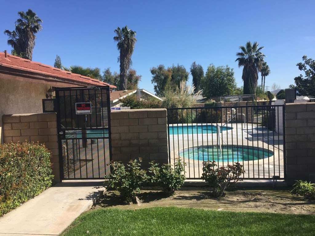 Oasis Palms Estates Mobile Home Park | 201 S Pennsylvania Ave, San Bernardino, CA 92410, USA | Phone: (909) 884-9555