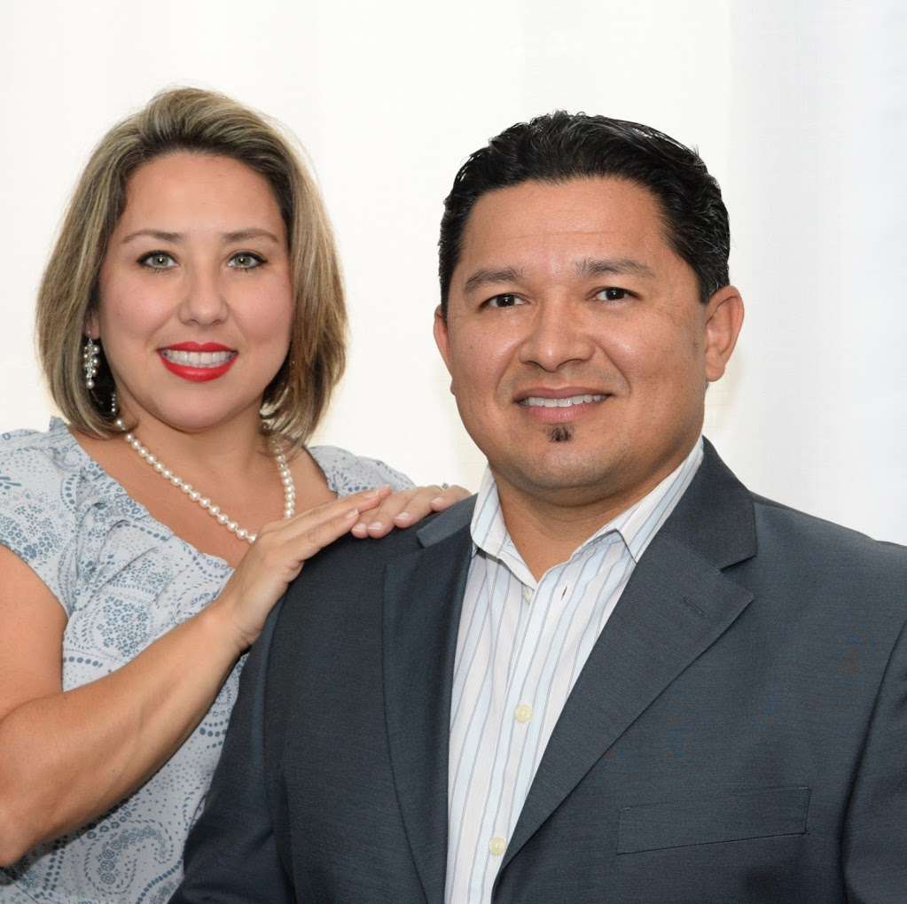 Lopez & Lexie Realty Group LLC : Marvin and Alexis Lopez | 18425 Champion Forest Dr #230, Spring, TX 77379, USA | Phone: (832) 348-7105