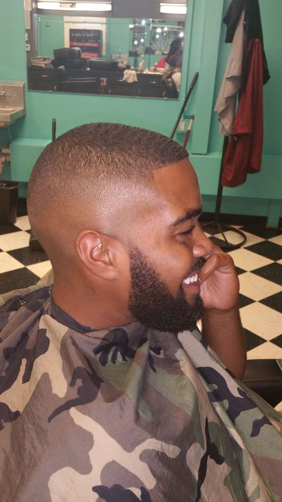 Genesis Barber & Styling | 809 E Arrowood Rd suite 1700, Charlotte, NC 28217, USA | Phone: (803) 417-9557