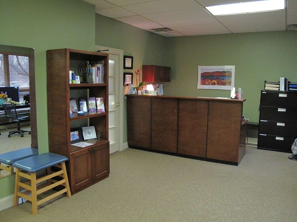 Four Corners Physical Therapy | 17 Hanover Road, Building 300, Florham Park, NJ 07932 | Phone: (973) 845-2592